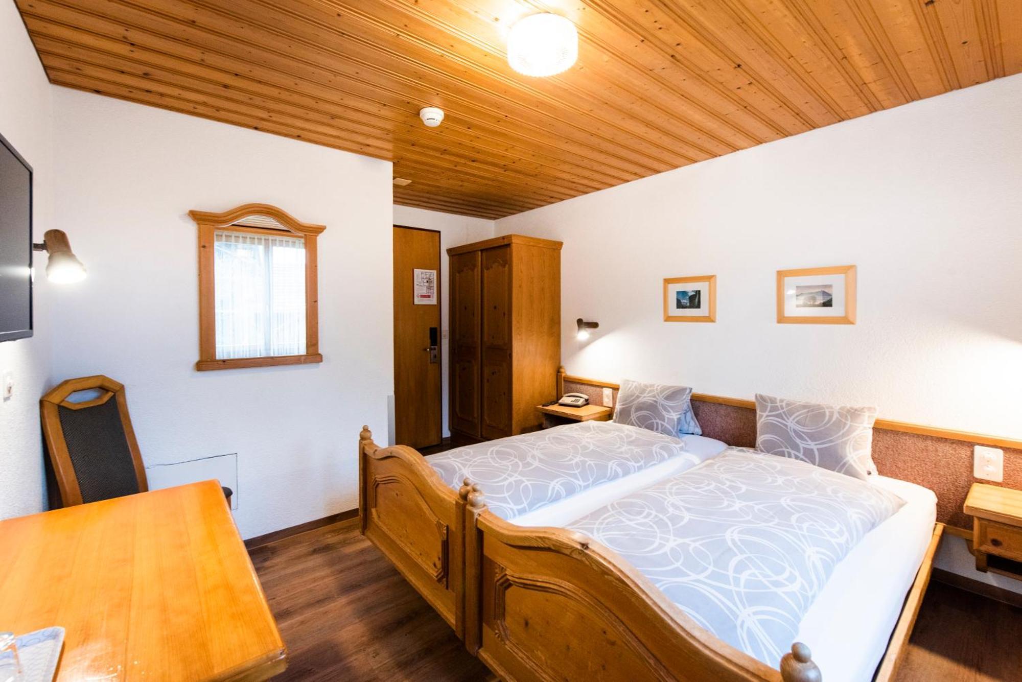 Hotel Brienzerburli Brienz  Exterior foto